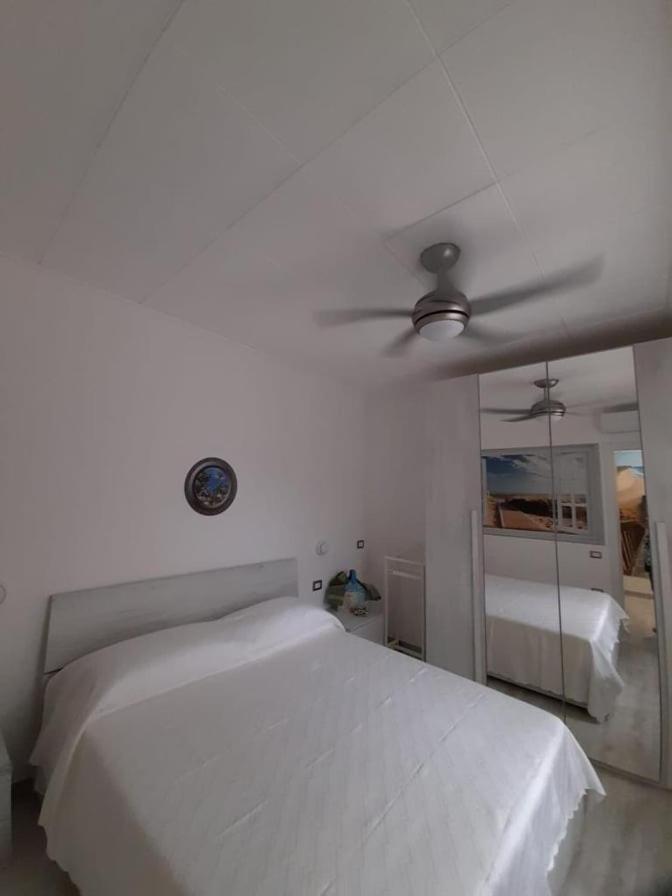 Ambos Mundos Apartment Quartu Sant'Elena Ngoại thất bức ảnh