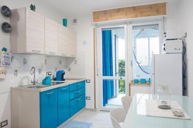 Ambos Mundos Apartment Quartu Sant'Elena Ngoại thất bức ảnh